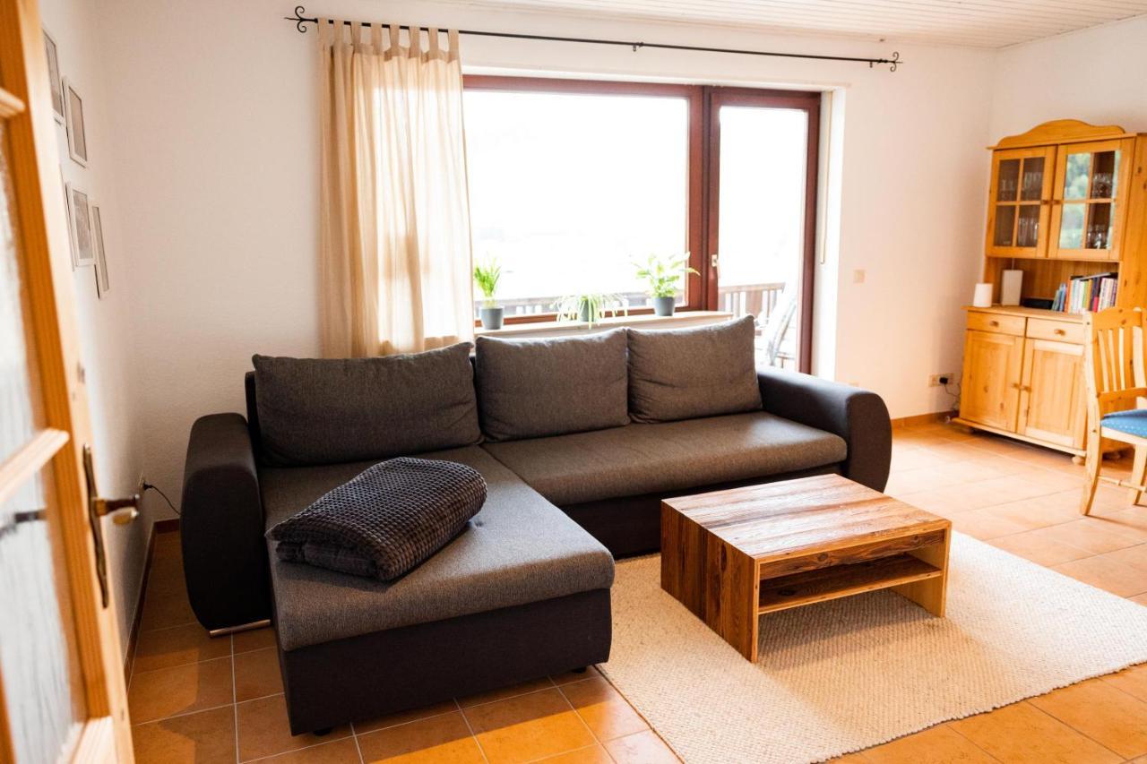 Ferienwohnung Mit Seeblick — Sport Und Erholung Winterberg Esterno foto