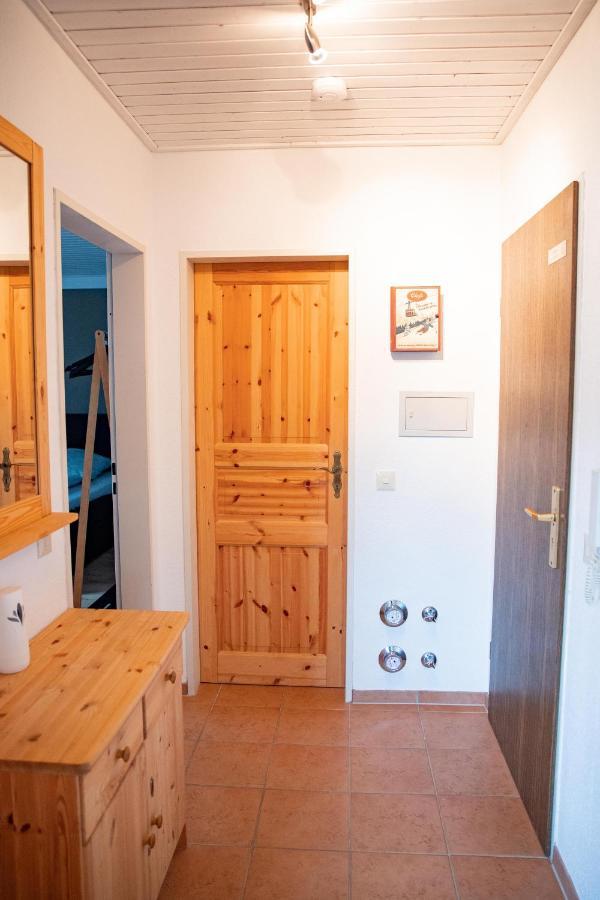 Ferienwohnung Mit Seeblick — Sport Und Erholung Winterberg Esterno foto