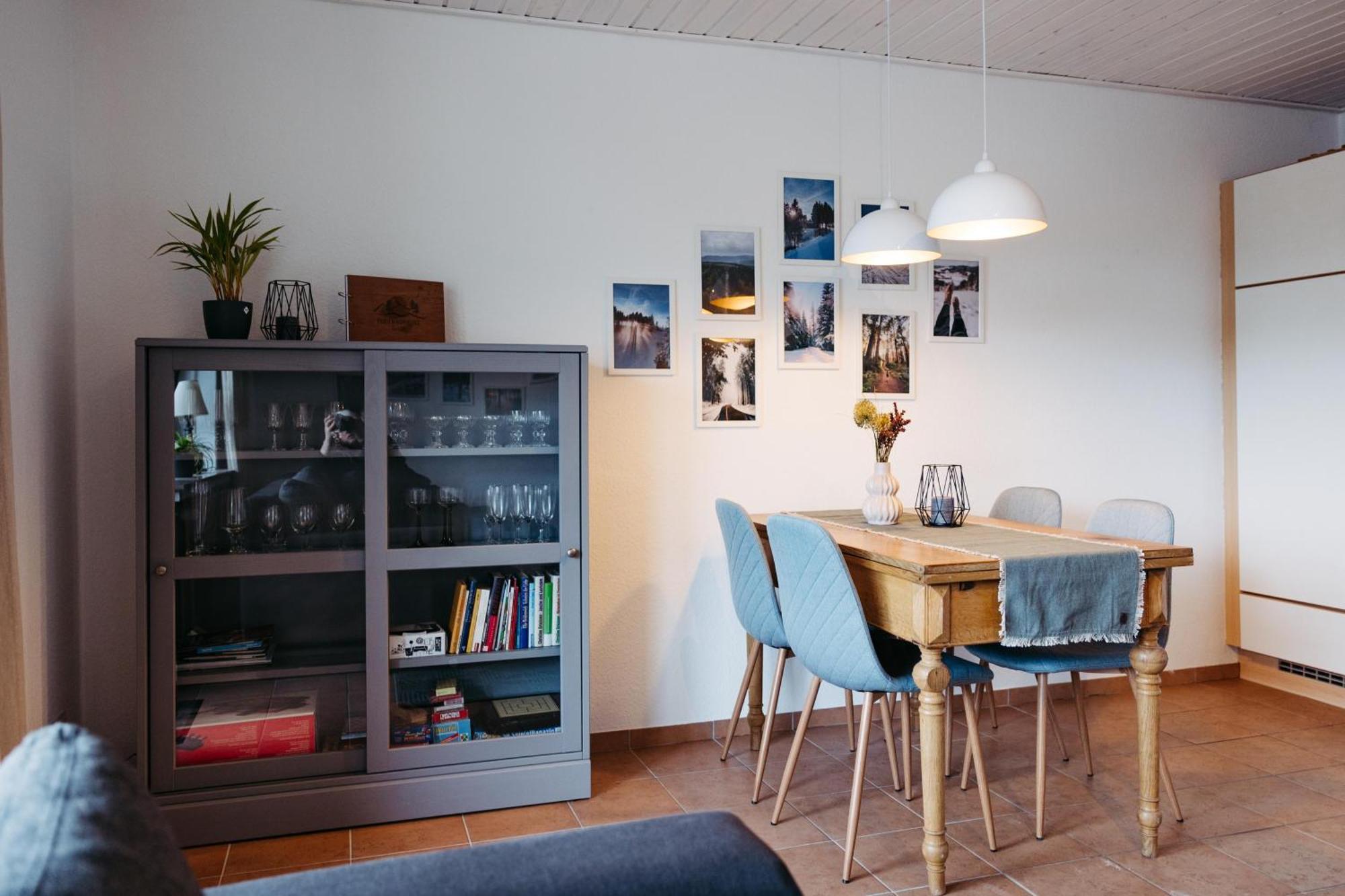 Ferienwohnung Mit Seeblick — Sport Und Erholung Winterberg Esterno foto